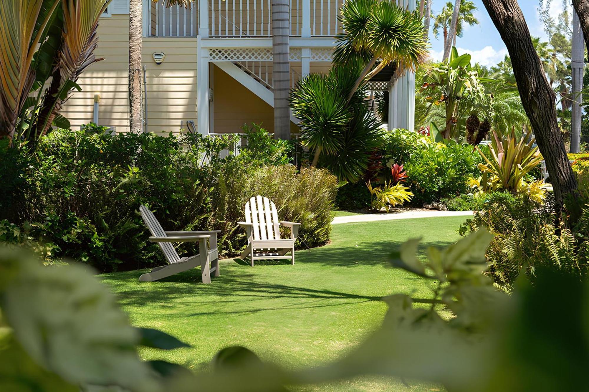 Sunshine Suites Resort West Bay Buitenkant foto